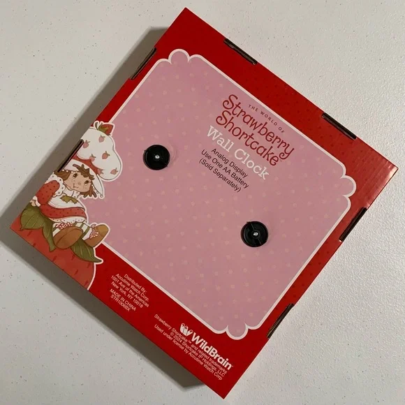 The World of Strawberry Shortcake Analog Wall Clock-New in Box - Picture 4 of 5